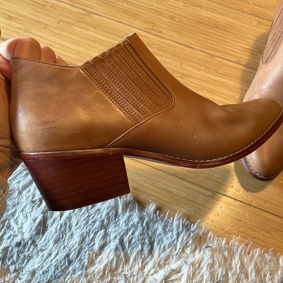 Anthropologie brand booties - Picture 3 of 4